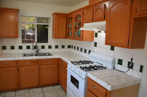 Kitchen - 19663 Royal Ln, Lemoore, CA 93245 photo 1 of 2