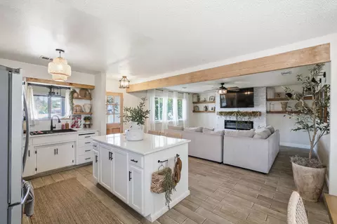 Kitchen - 2027 E Ash Ave, Tulare, CA 93274 photo 6 of 6