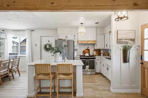 Kitchen - 2027 E Ash Ave, Tulare, CA 93274 photo 1 of 6