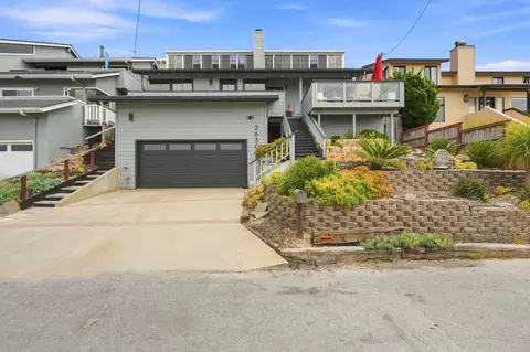 Exterior - 2630 Maple Ave, Morro Bay, CA 93442 photo 2 of 18