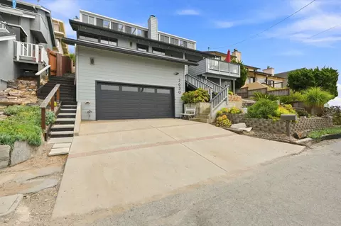 Exterior - 2630 Maple Ave, Morro Bay, CA 93442 photo 3 of 18