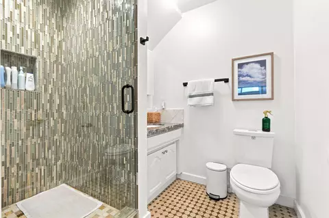 Bath - 2630 Maple Ave, Morro Bay, CA 93442 photo 1 of 5
