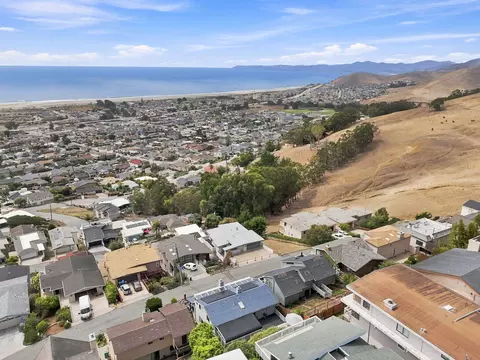 View/Area - 2630 Maple Ave, Morro Bay, CA 93442 photo 6 of 7