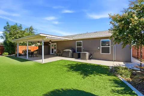 Exterior - 2244 Eldridge Ave, Tulare, CA 93274 photo 8 of 20