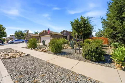 Exterior - 2244 Eldridge Ave, Tulare, CA 93274 photo 3 of 20