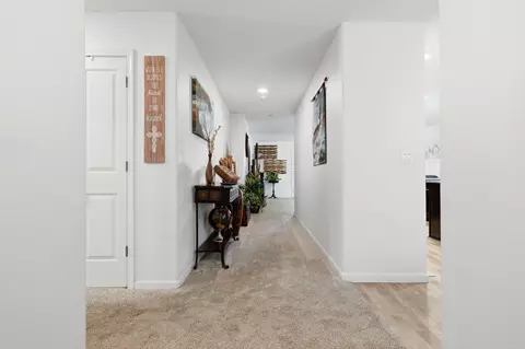 Entry Way - 2244 Eldridge Ave, Tulare, CA 93274 photo 1 of 6