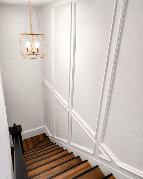Entry Way - 1041 S Kaweah Ave, Exeter, CA 93221 photo 3 of 4
