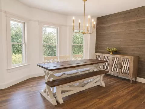 Dining - 1041 S Kaweah Ave, Exeter, CA 93221 photo 1 of 2