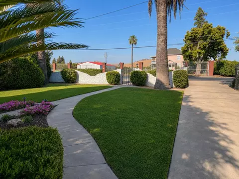 Exterior - 1041 S Kaweah Ave, Exeter, CA 93221 photo 11 of 14