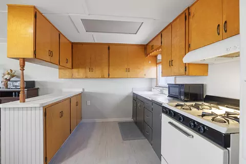 Kitchen - 1240 E K Ave, Visalia, CA 93292 photo 3 of 5