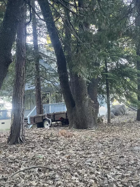 Exterior - 16 Coy Flat Rd, Springville, CA 93265 photo 4 of 5