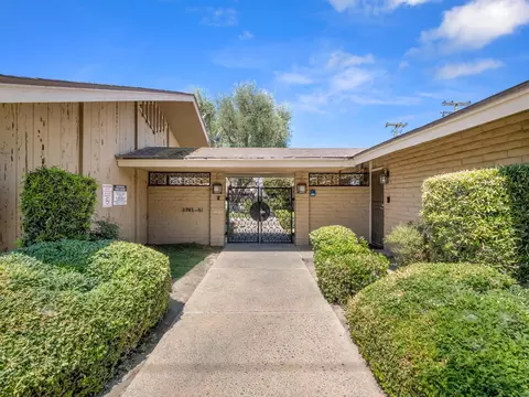 3749 N Fruit Ave #C, Fresno, CA 93705