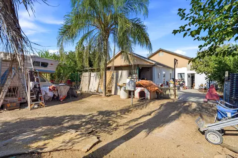 Exterior - 471 N Evans Rd, Tipton, CA 93272 photo 3 of 4