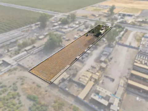 View/Area - 1707 7th Ave, Corcoran, CA 93212 photo 3 of 5