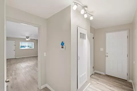 Entry Way - 1707 7th Ave, Corcoran, CA 93212 photo 1 of 2