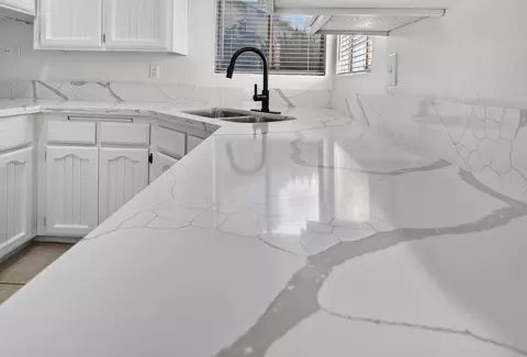 Kitchen - 1201 E Ferguson Ave, Visalia, CA 93292 photo 3 of 4