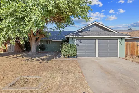 988 Laurel Ave, Lindsay, CA 93247