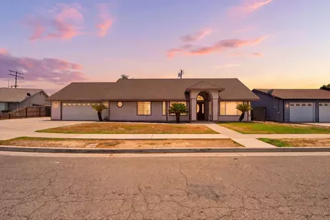 1487 Boyd Ct, Tulare, CA 93274