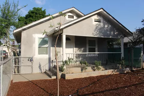 307 N Orange Ave, Exeter, CA 93221