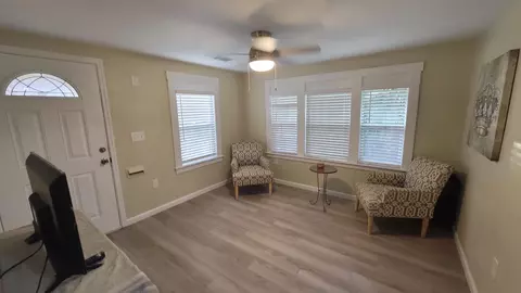 Living - 307 N Orange Ave, Exeter, CA 93221 photo 1 of 1