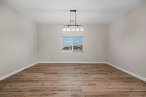 Other - 556 High Sierra Dr, Exeter, CA 93221 photo 7 of 21