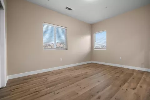 Bedroom - 556 High Sierra Dr, Exeter, CA 93221 photo 1 of 2