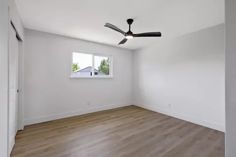 Bedroom - 883 Clover Ln, Hanford, CA 93230 photo 2 of 4