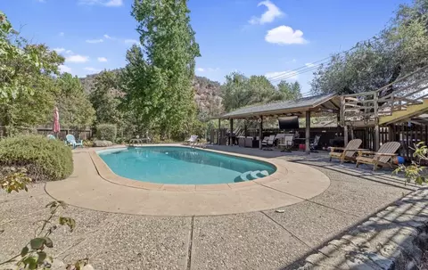 Exterior - 42794 Kaweah River Dr, Three Rivers, CA 93271 photo 11 of 14