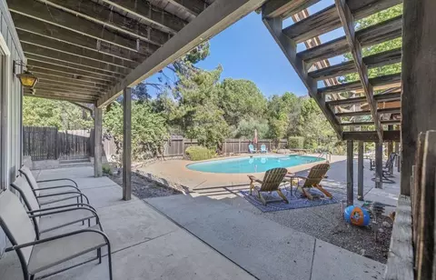Exterior - 42794 Kaweah River Dr, Three Rivers, CA 93271 photo 10 of 14