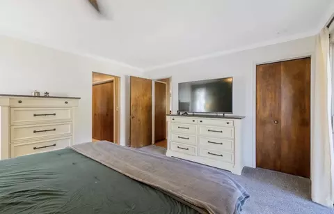 Bedroom - 42794 Kaweah River Dr, Three Rivers, CA 93271 photo 2 of 5