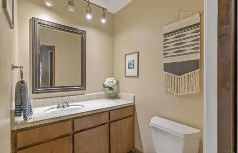 Bath - 42794 Kaweah River Dr, Three Rivers, CA 93271 photo 1 of 5
