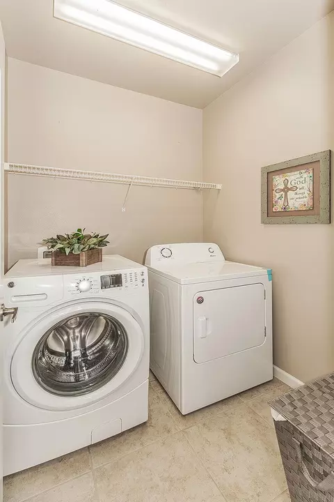 Other - 843 Bellis Ave, Dinuba, CA 93618 photo 8 of 13