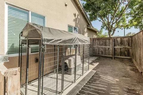 Exterior - 843 Bellis Ave, Dinuba, CA 93618 photo 13 of 13