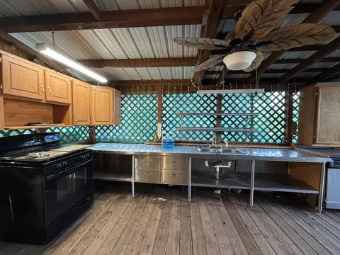 Kitchen - 42764 N Fork Dr, Three Rivers, CA 93271 photo 4 of 4