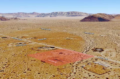 3722 Acoma Trl, Landers, CA 92285 photo 5