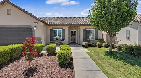 Exterior - 3615 E Westcott Ave, Visalia, CA 93292 photo 4 of 8