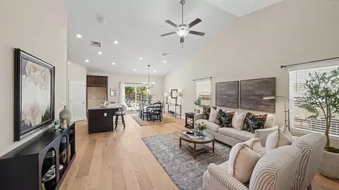 Entry Way - 3615 E Westcott Ave, Visalia, CA 93292 photo 1 of 7