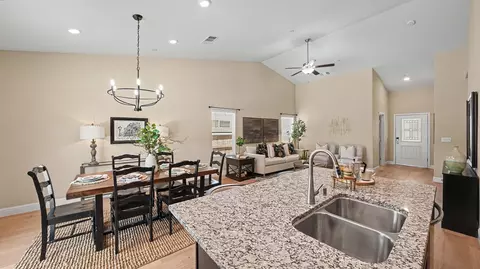 Other - 3615 E Westcott Ave, Visalia, CA 93292 photo 3 of 15