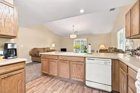 Other - 2630 E Parkview Ave, Visalia, CA 93292 photo 3 of 6