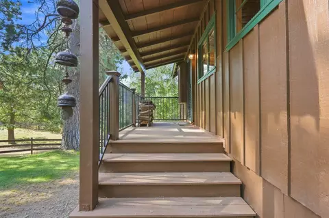 Exterior - 357 Grandview Dr, Springville, CA 93265 photo 5 of 19