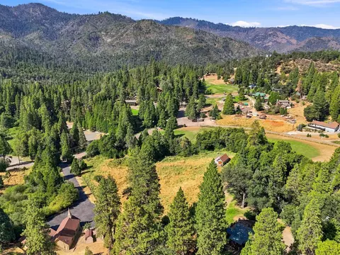 View/Area - 357 Grandview Dr, Springville, CA 93265 photo 5 of 14