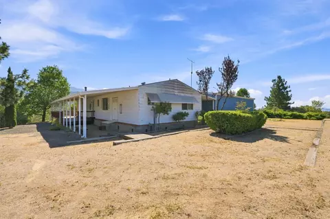 52575 Hogback Dr, Miramonte, CA 93641 photo 4