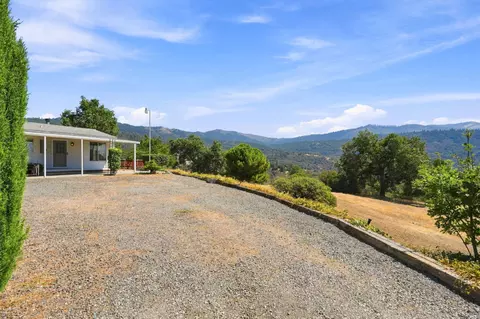 52575 Hogback Dr, Miramonte, CA 93641 photo 11