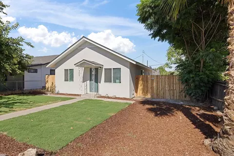 Exterior - 309 S Quince Ave, Exeter, CA 93221 photo 4 of 7