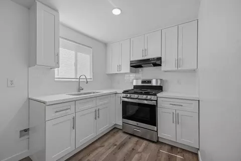 Kitchen - 309 S Quince Ave, Exeter, CA 93221 photo 3 of 3