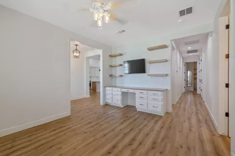 Entry Way - 230 Old Line Ave, Exeter, CA 93221 photo 2 of 13