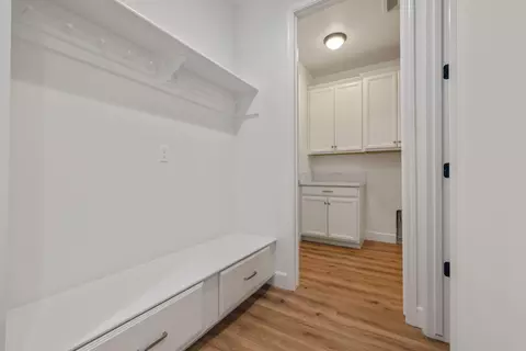 Entry Way - 230 Old Line Ave, Exeter, CA 93221 photo 9 of 13