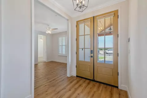 Entry Way - 230 Old Line Ave, Exeter, CA 93221 photo 1 of 13