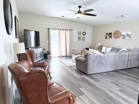 Living - 1729 E Monte Verde Ave, Visalia, CA 93292 photo 1 of 4