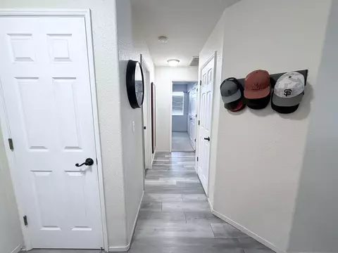 Entry Way - 1729 E Monte Verde Ave, Visalia, CA 93292 photo 6 of 6